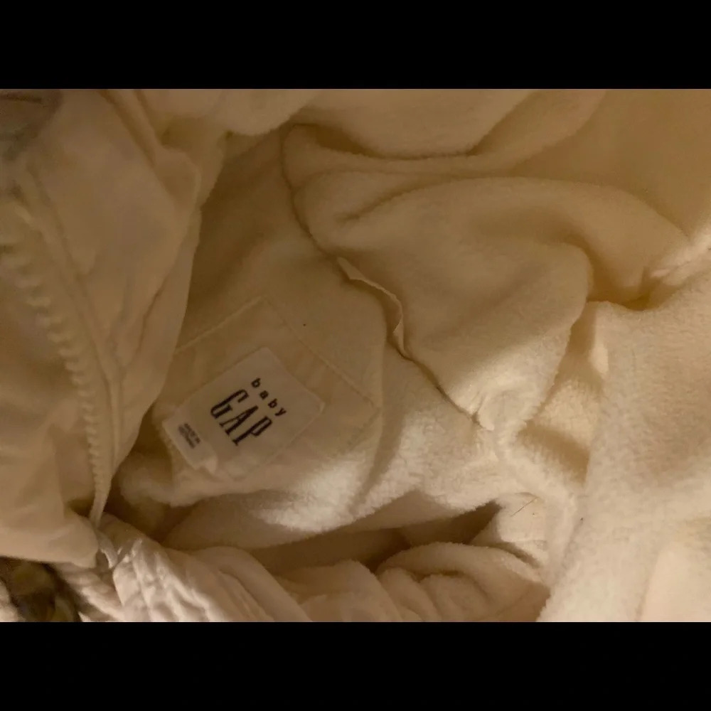 Baby Gap Winter Puffer Coat - Picture 3 of 5
